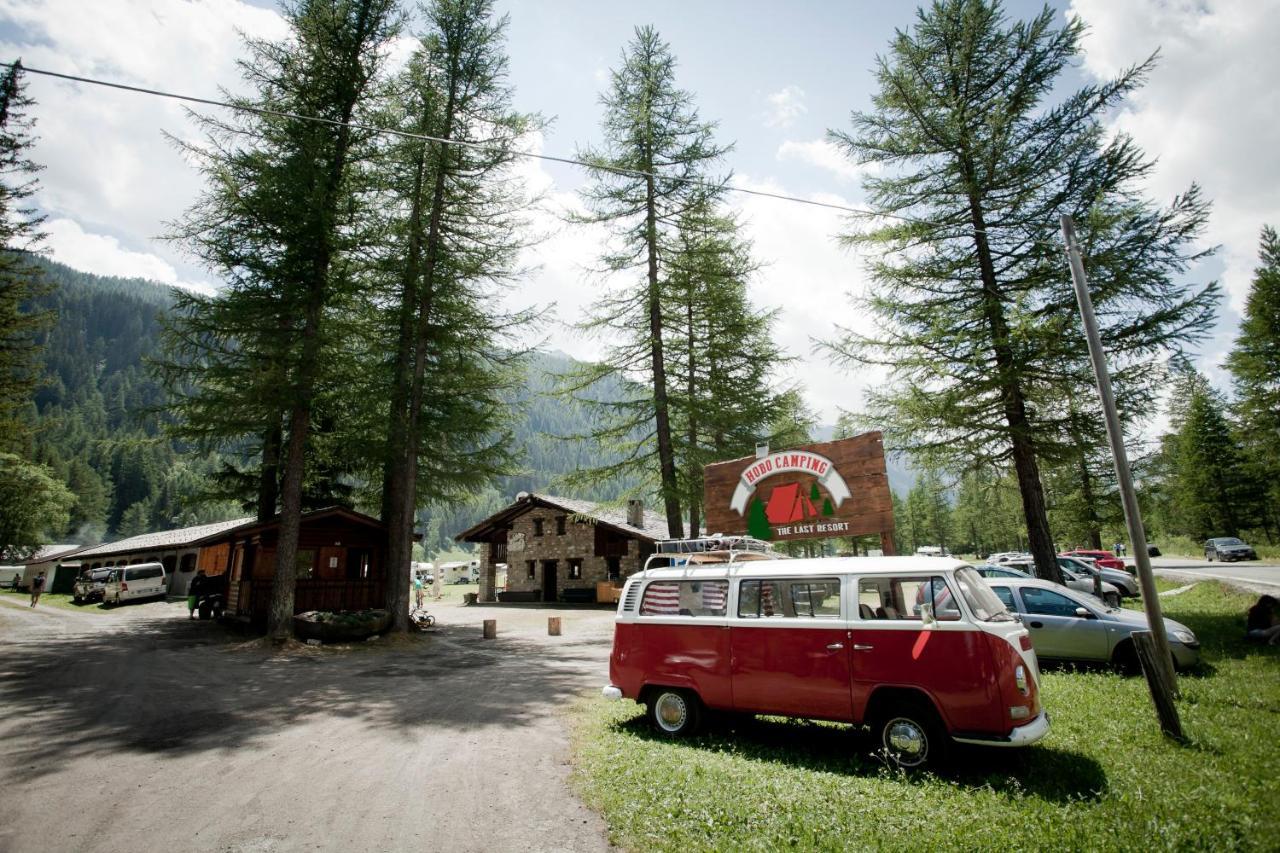 Hobo Camping Courmayeur Extérieur photo