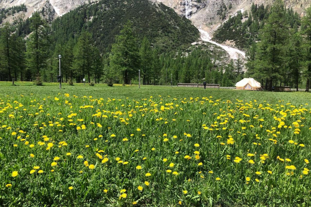 Hobo Camping Courmayeur Extérieur photo